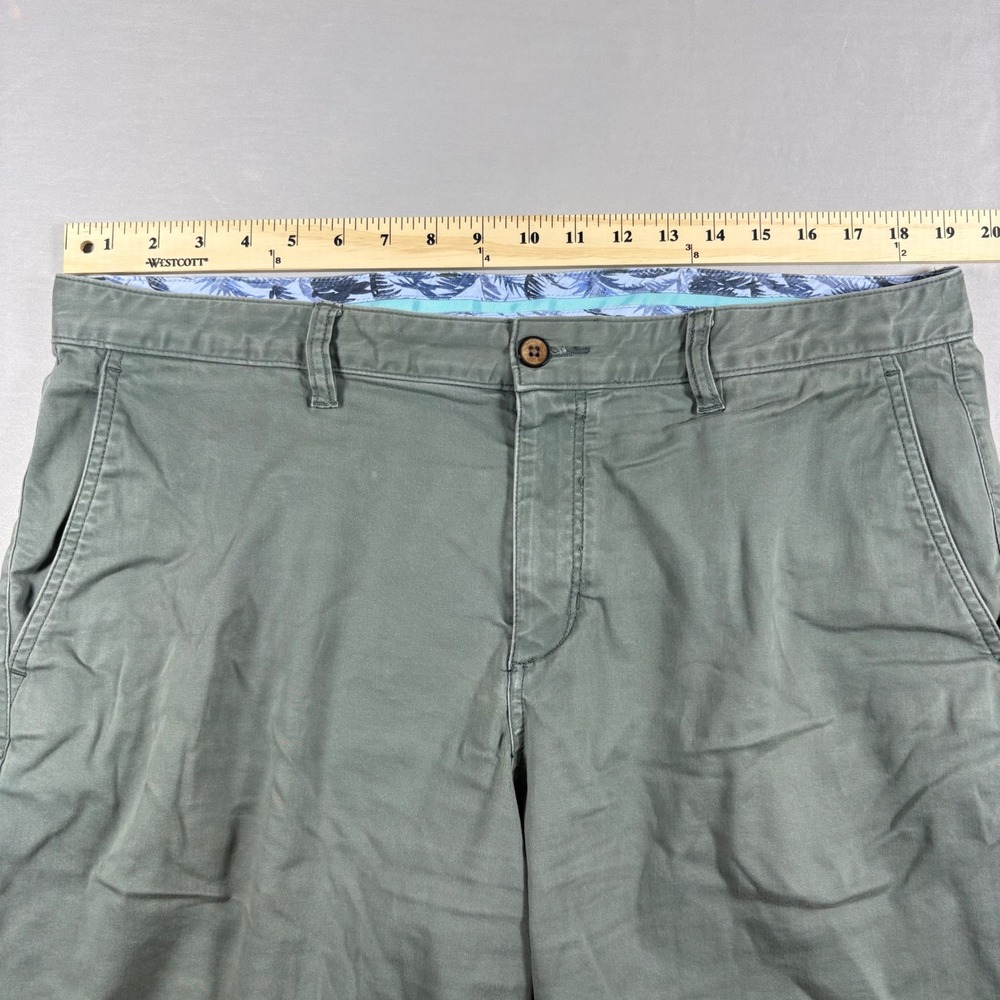 Tommy Bahama Boracay Shorts Mens 36 Green Olive Drab Flat Front Chino T815546 - Picture 4 of 11